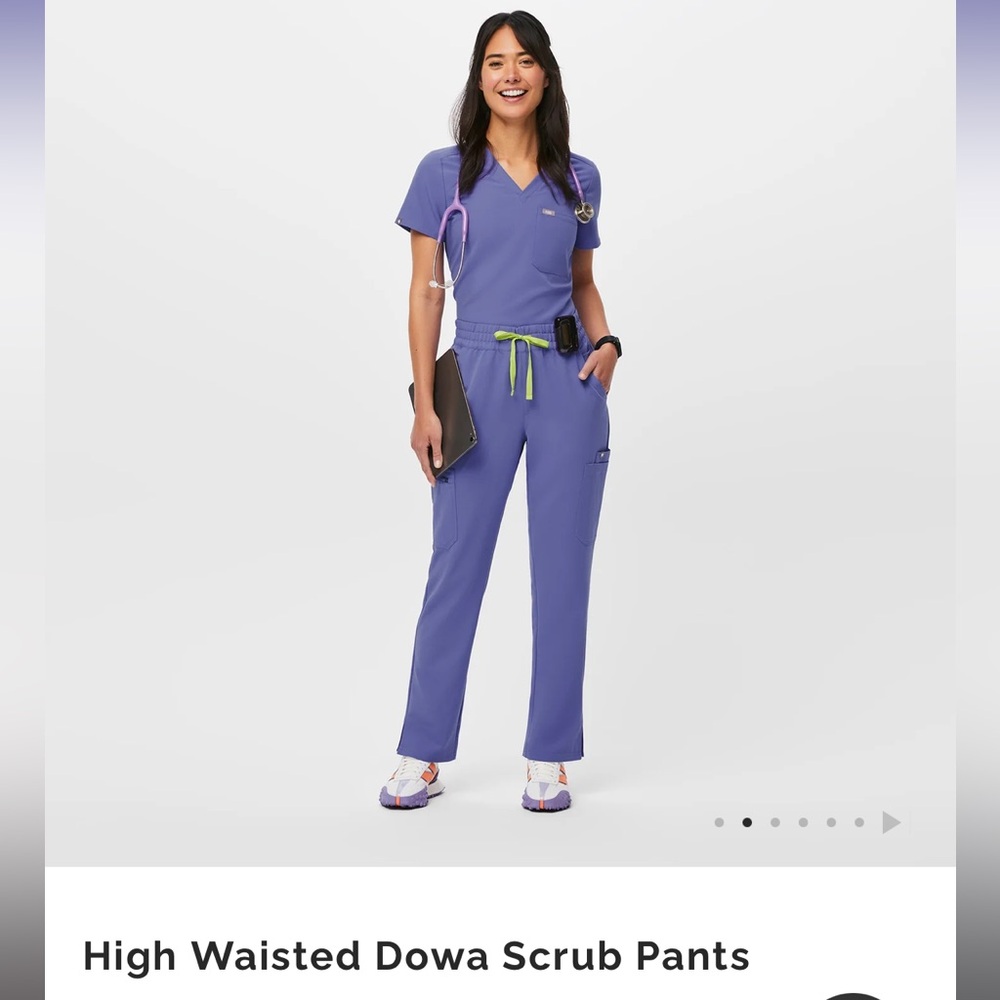 Figs Women’s Blueberry High Waisted Dowa Petite Scrub Pants XSP
